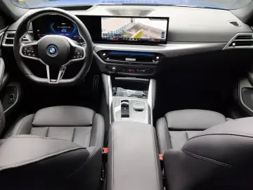 2025 BMW i4 с пробегом 4 171 км