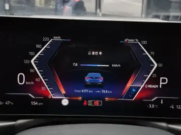 2025 BMW i4 с пробегом 4 171 км