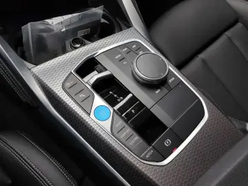 2025 BMW i4 с пробегом 4 171 км