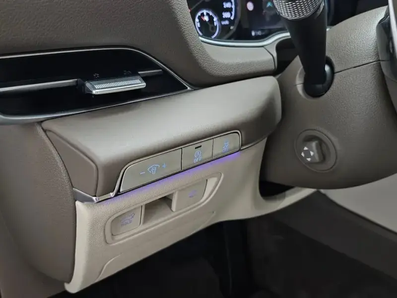 2023 Genesis GV80 с пробегом 34 514 км