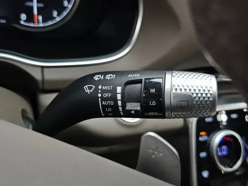 2023 Genesis GV80 с пробегом 34 514 км