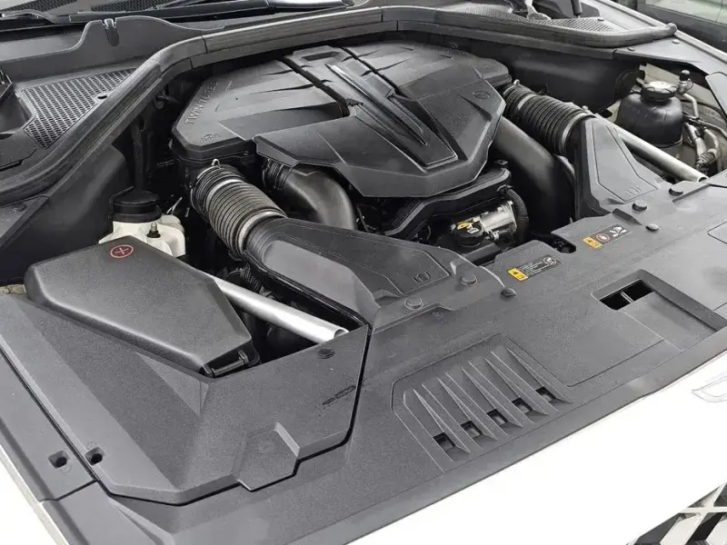 2023 Genesis GV80 с пробегом 57 420 км