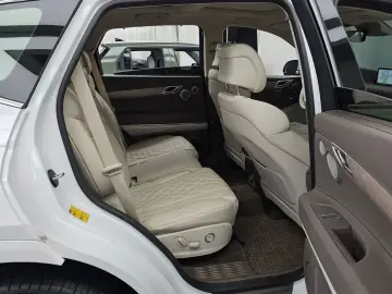 2023 Genesis GV80 с пробегом 57 420 км