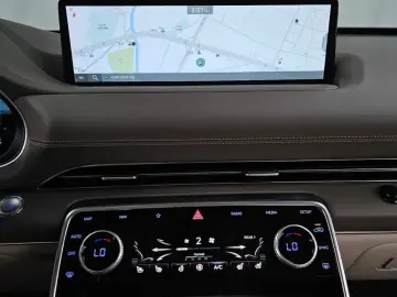 2023 Genesis GV80 с пробегом 57 420 км