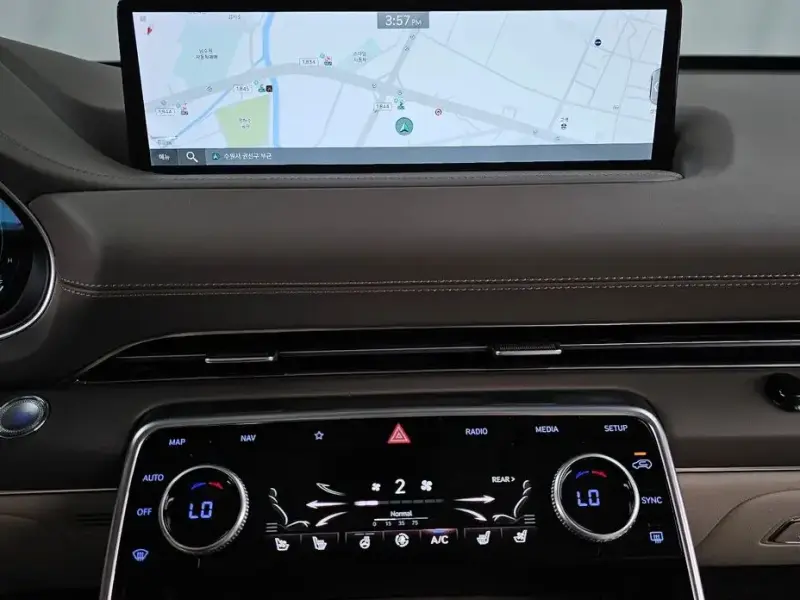 2023 Genesis GV80 с пробегом 57 420 км