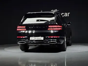 2023 Genesis GV80 с пробегом 14 235 км