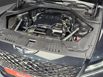 2023 Genesis GV80 с пробегом 14 235 км
