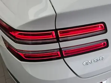 2023 Genesis GV80 с пробегом 57 420 км