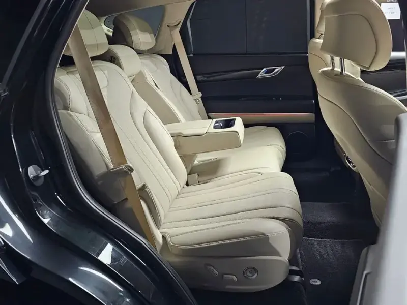 2023 Genesis GV80 с пробегом 14 235 км