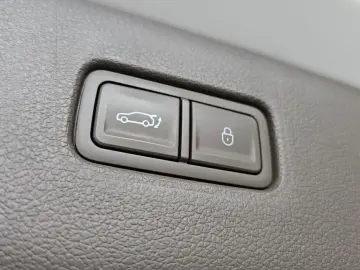 2023 Genesis GV80 с пробегом 57 420 км