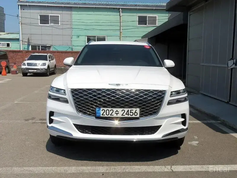 2023 Genesis GV80 с пробегом 70 130 км