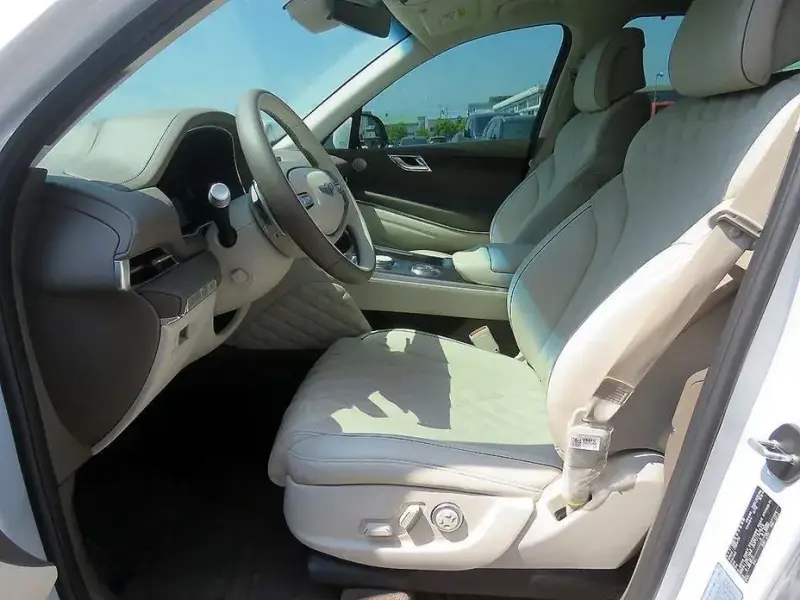 2023 Genesis GV80 с пробегом 70 130 км