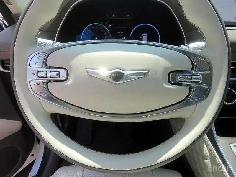 2023 Genesis GV80 с пробегом 70 130 км