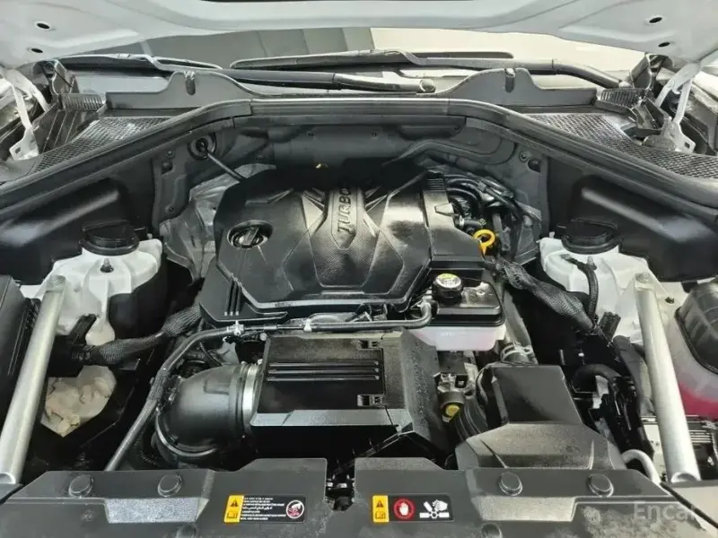 2023 Genesis GV80 с пробегом 58 997 км