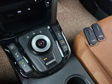 2025 Kia Seltos с пробегом 6 546 км