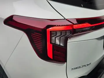 2025 Kia Seltos с пробегом 6 546 км
