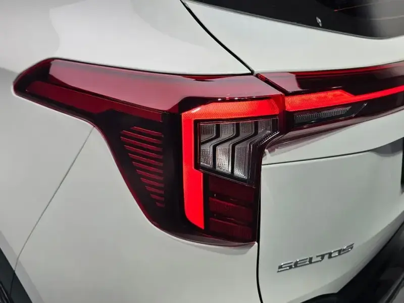 2025 Kia Seltos с пробегом 6 546 км