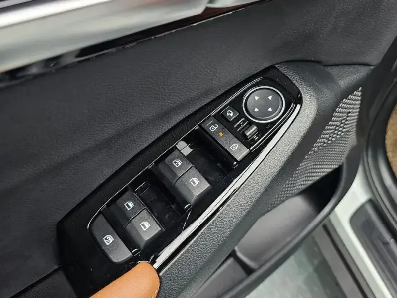 2025 Kia Seltos с пробегом 6 546 км