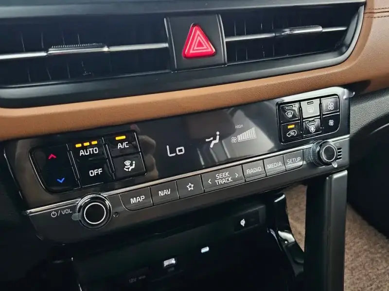 2025 Kia Seltos с пробегом 6 546 км
