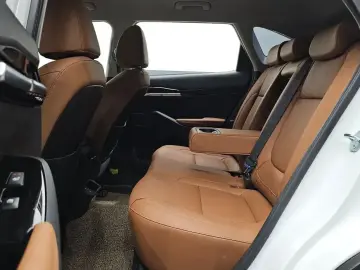 2025 Kia Seltos с пробегом 8 148 км