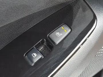 2025 Kia Seltos с пробегом 8 148 км