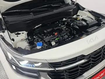 2024 Kia Seltos с пробегом 15 930 км