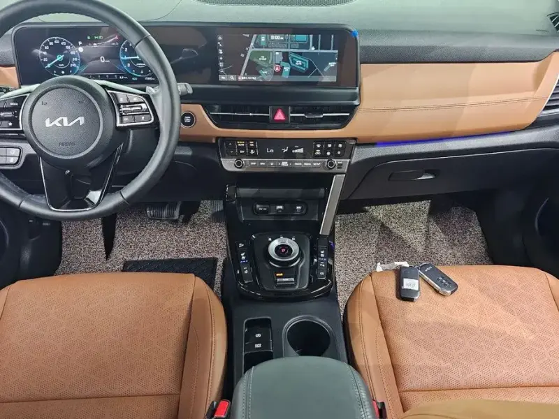 2024 Kia Seltos с пробегом 15 930 км
