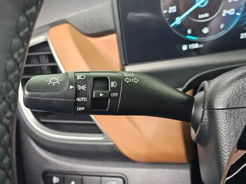2024 Kia Seltos с пробегом 15 930 км