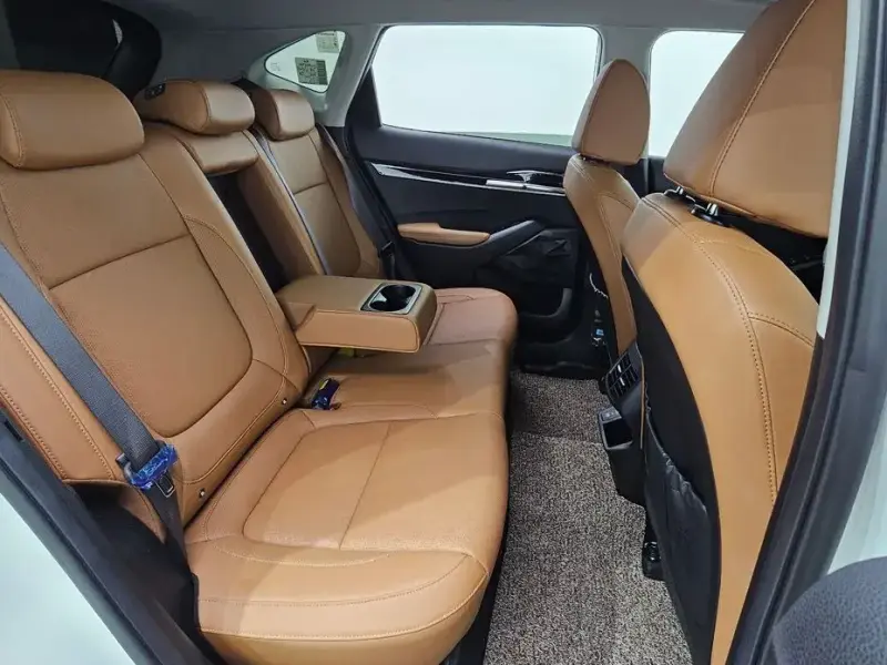 2024 Kia Seltos с пробегом 15 930 км