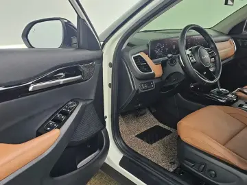 2024 Kia Seltos с пробегом 15 930 км