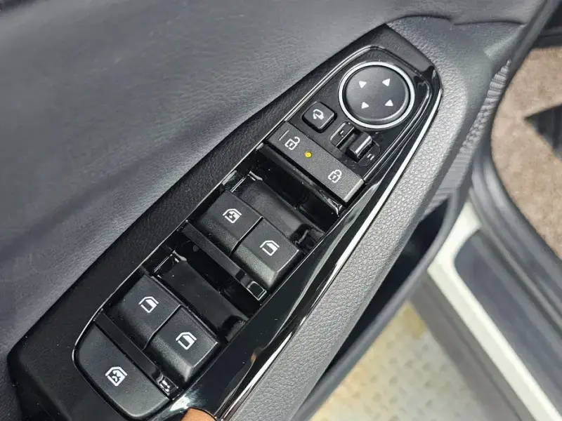 2024 Kia Seltos с пробегом 15 930 км