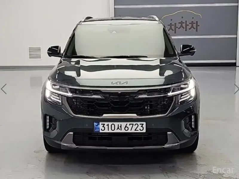 2025 Kia Seltos с пробегом 11 284 км