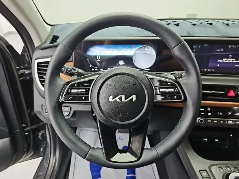 2025 Kia Seltos с пробегом 11 284 км