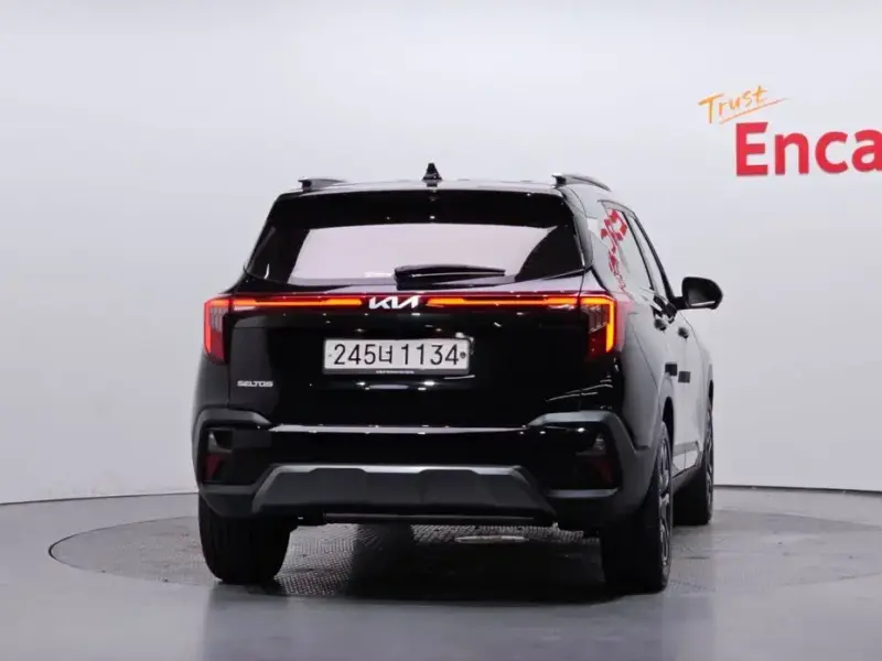 2022 Kia Seltos с пробегом 12 888 км