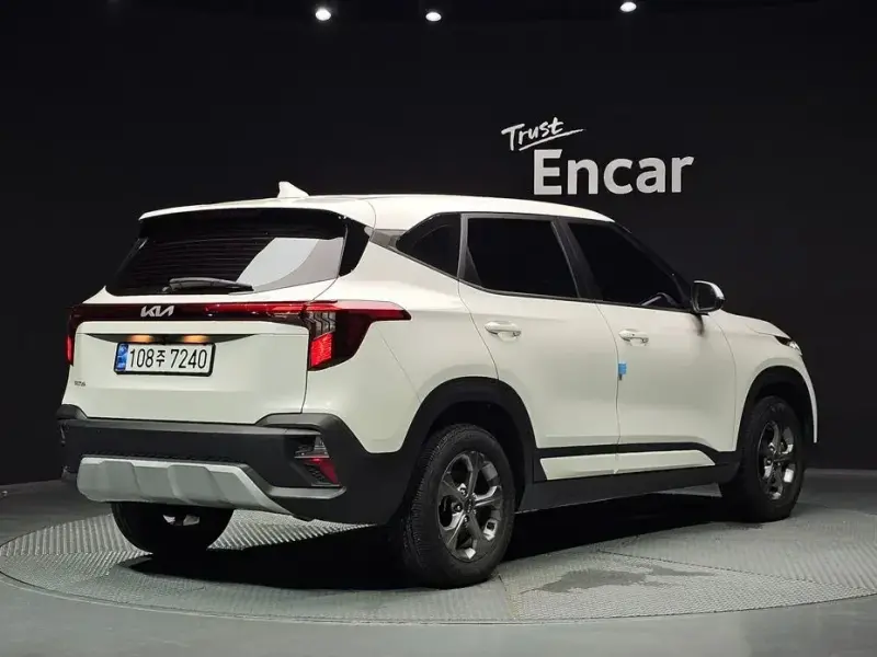 2024 Kia Seltos с пробегом 21 533 км