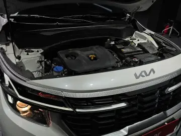 2024 Kia Seltos с пробегом 21 533 км