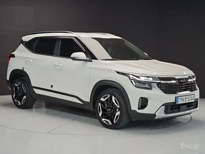2023 Kia Seltos с пробегом 21 519 км