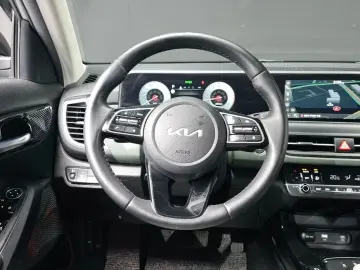 2022 Kia Seltos с пробегом 14 836 км