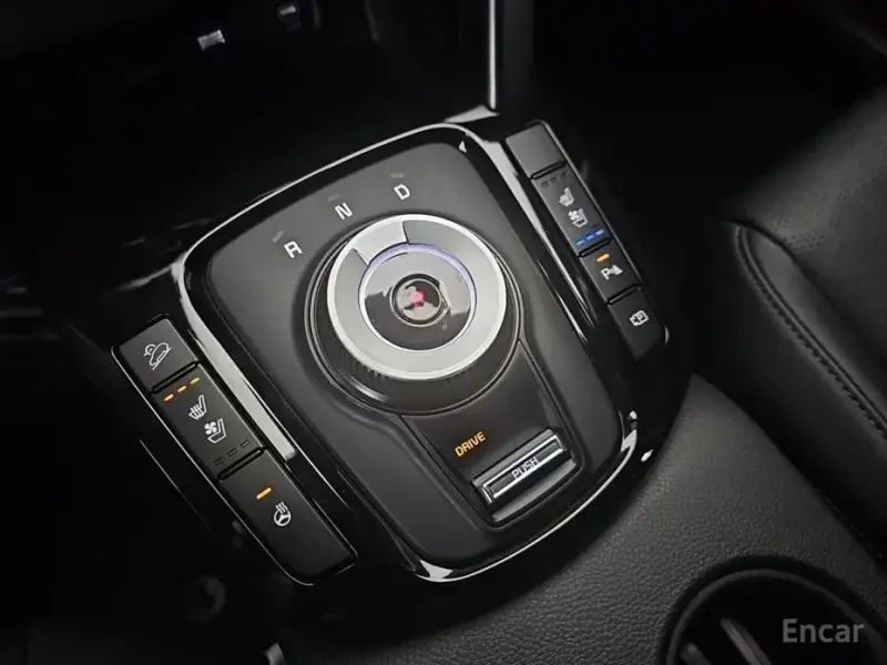 2023 Kia Seltos с пробегом 21 519 км