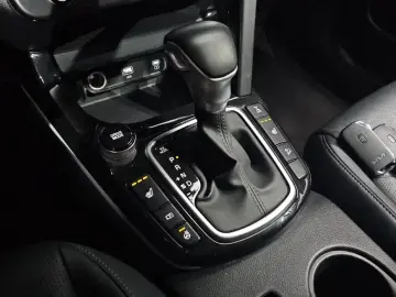 2024 Kia Seltos с пробегом 40 916 км