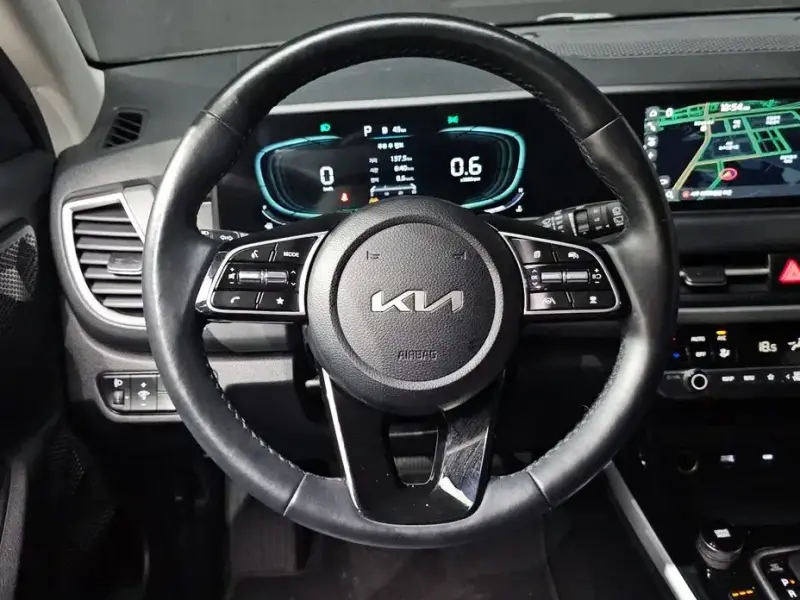 2024 Kia Seltos с пробегом 40 916 км