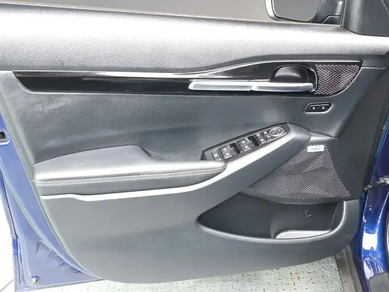 2024 Kia Seltos с пробегом 19 007 км