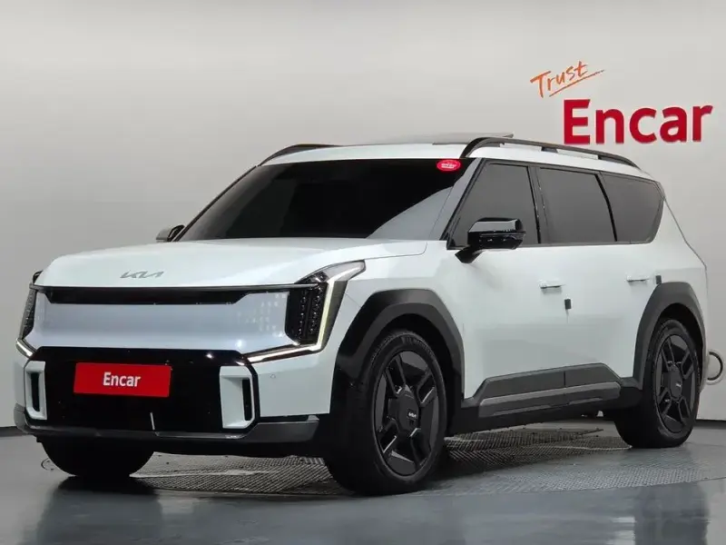 2023 Kia EV9 с пробегом 47 924 км