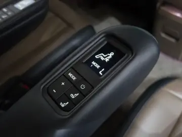 2023 Kia EV9 с пробегом 47 924 км