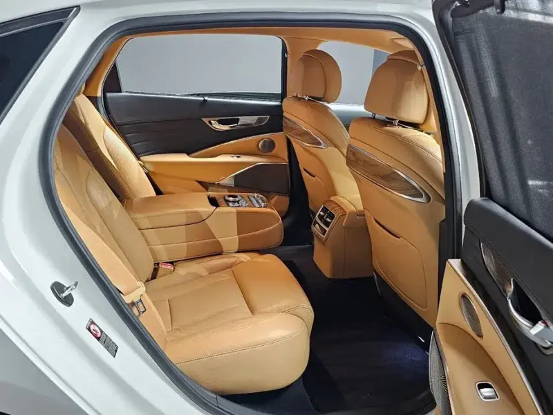 2022 Kia K9 с пробегом 33 343 км