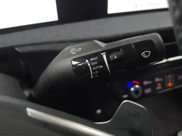2023 Kia EV6 с пробегом 42 427 км