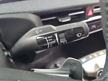 2023 Kia EV6 с пробегом 14 642 км