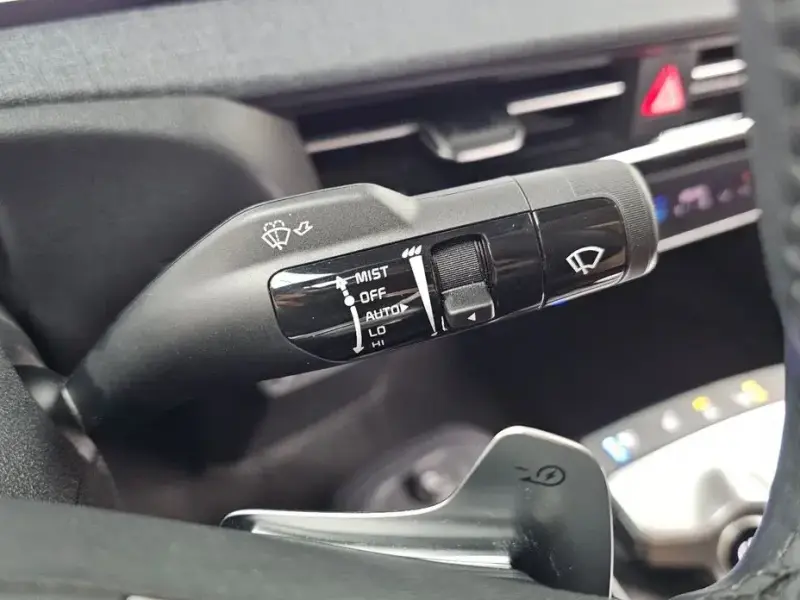 2023 Kia EV6 с пробегом 14 642 км