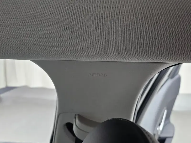 2023 Kia EV6 с пробегом 14 642 км