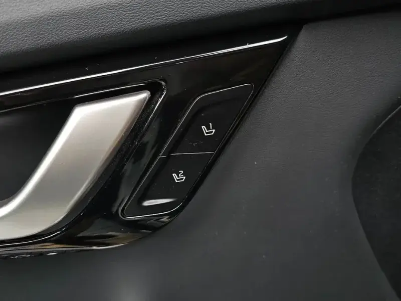 2023 Kia EV6 с пробегом 50 447 км